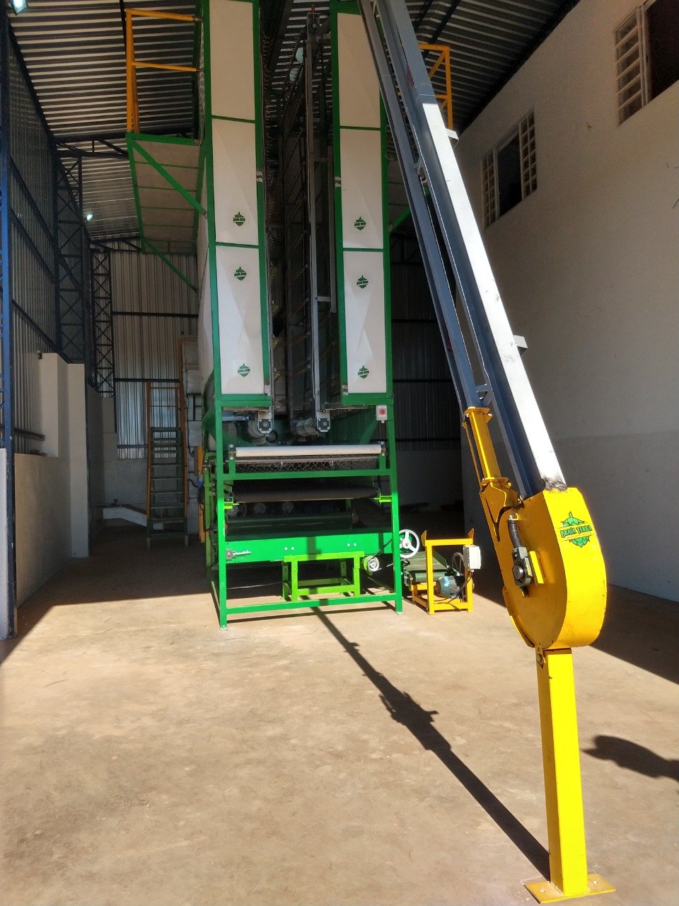 A1B874B9-8894-456D-B255-9BC187FCFBE8